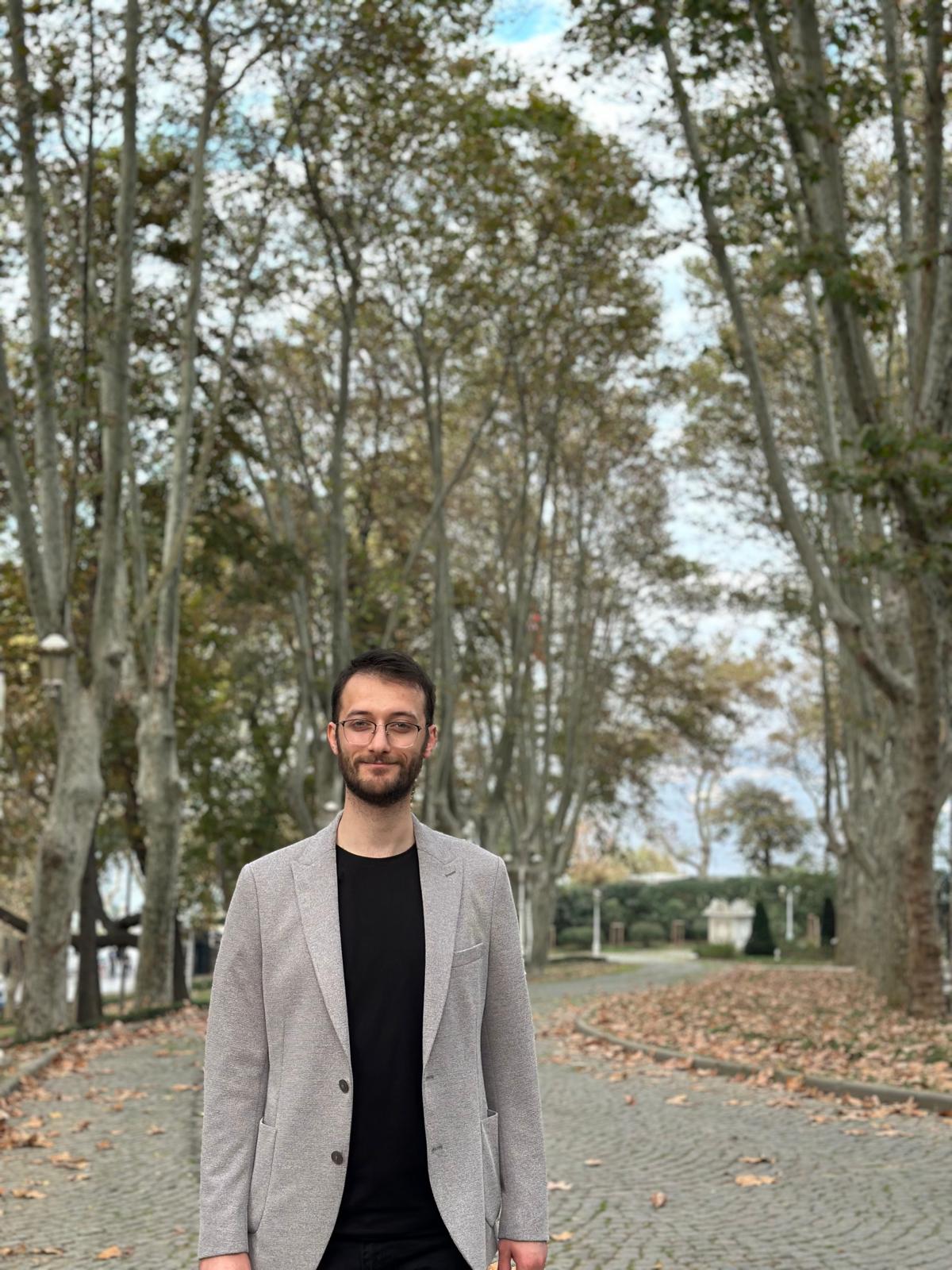 İsmail Melik Türker